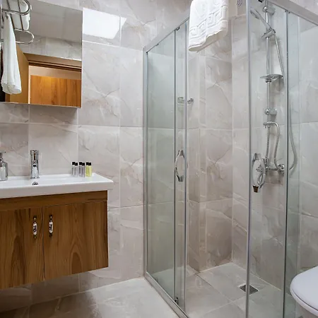 Otel West Palace İstanbul