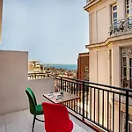 West Palace Hotel 2*